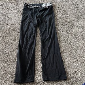 PINK Victoria's Secret Black Pants with Graphic Waistband